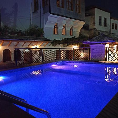 Boutique Hotel Praga Gjirokaster Ngoại thất bức ảnh