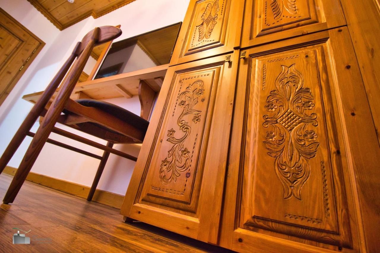 Boutique Hotel Praga Gjirokaster Ngoại thất bức ảnh
