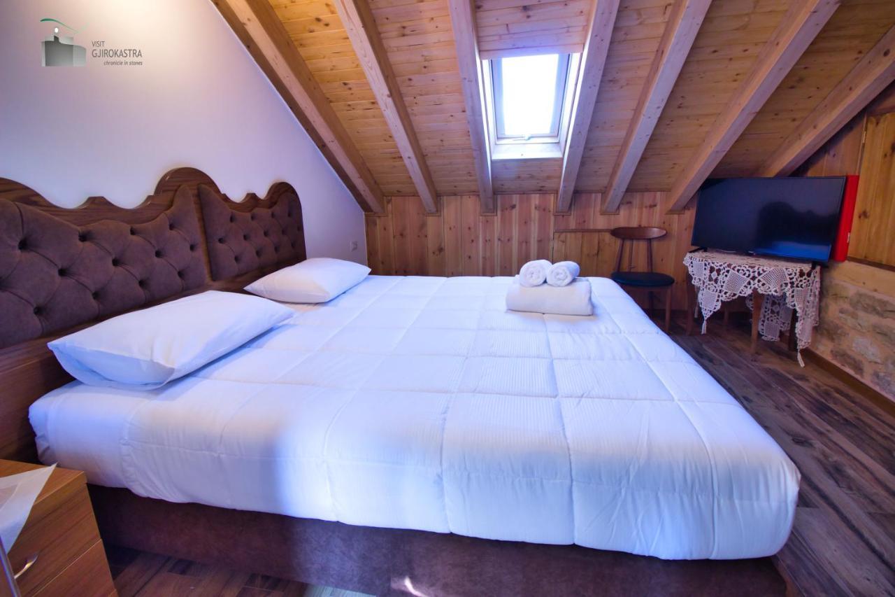Boutique Hotel Praga Gjirokaster Ngoại thất bức ảnh