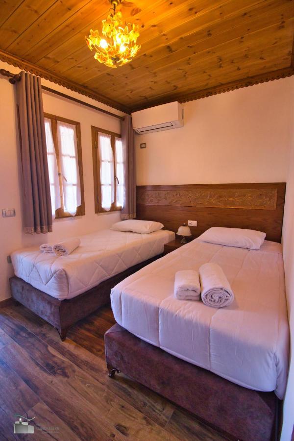 Boutique Hotel Praga Gjirokaster Ngoại thất bức ảnh