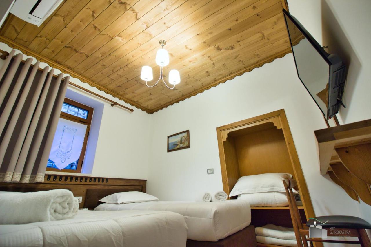 Boutique Hotel Praga Gjirokaster Ngoại thất bức ảnh